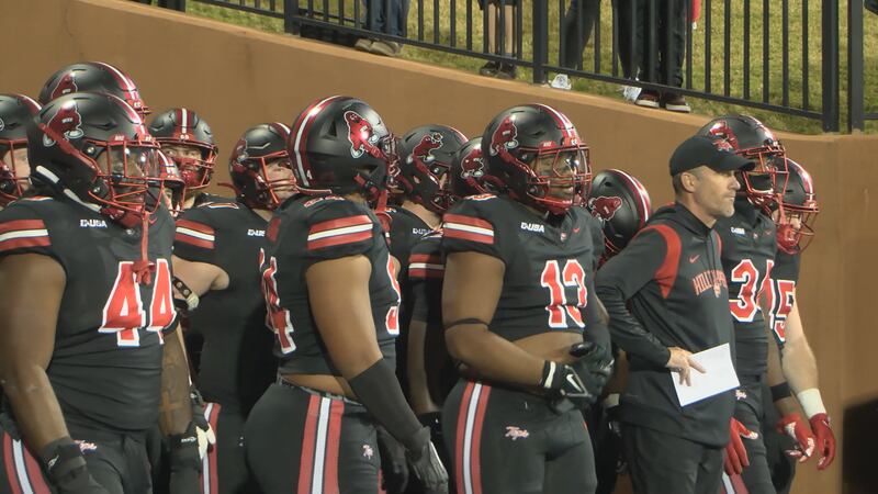 WKU drops second straight game after falling 42-29 to Liberty