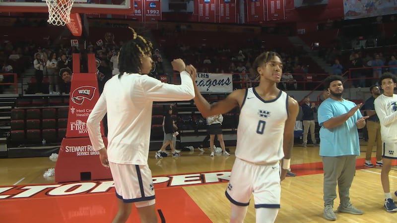 Warren Central advances to the 4th Region Championship game beating Warren East 81-45