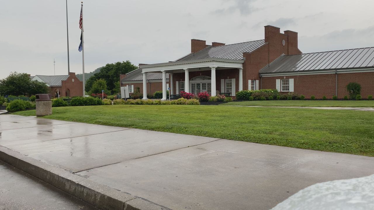 Hart County I-65 North rest stop awarded Best Maintained Rest Area in Kentucky - Vimarsana News