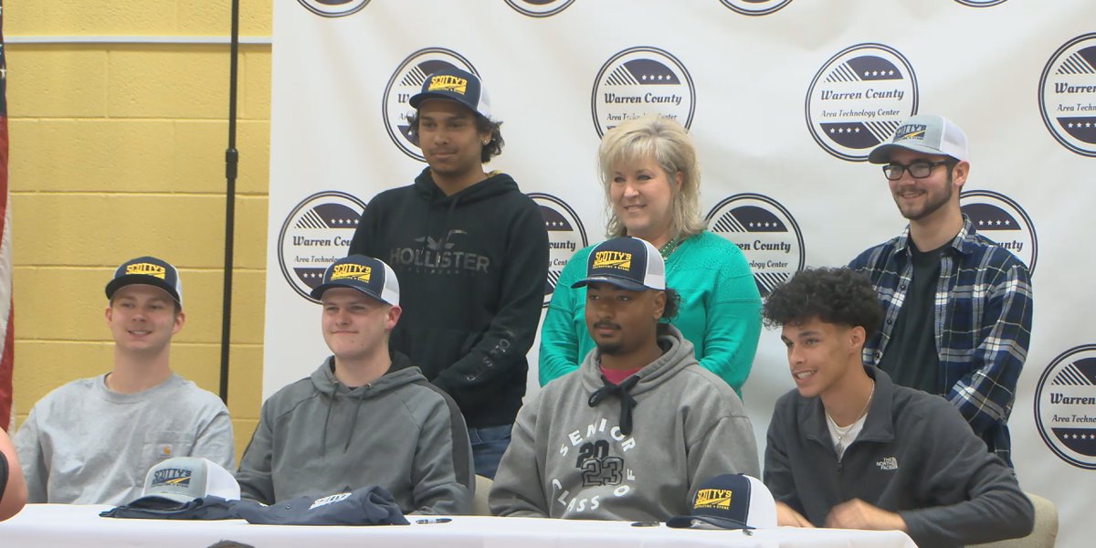 Area students hold signing ceremony for their heavy machine operating careers - Vimarsana News